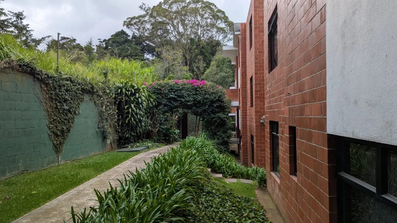 Apartamento en km 18 carretera el salvador — foto 1 de 11