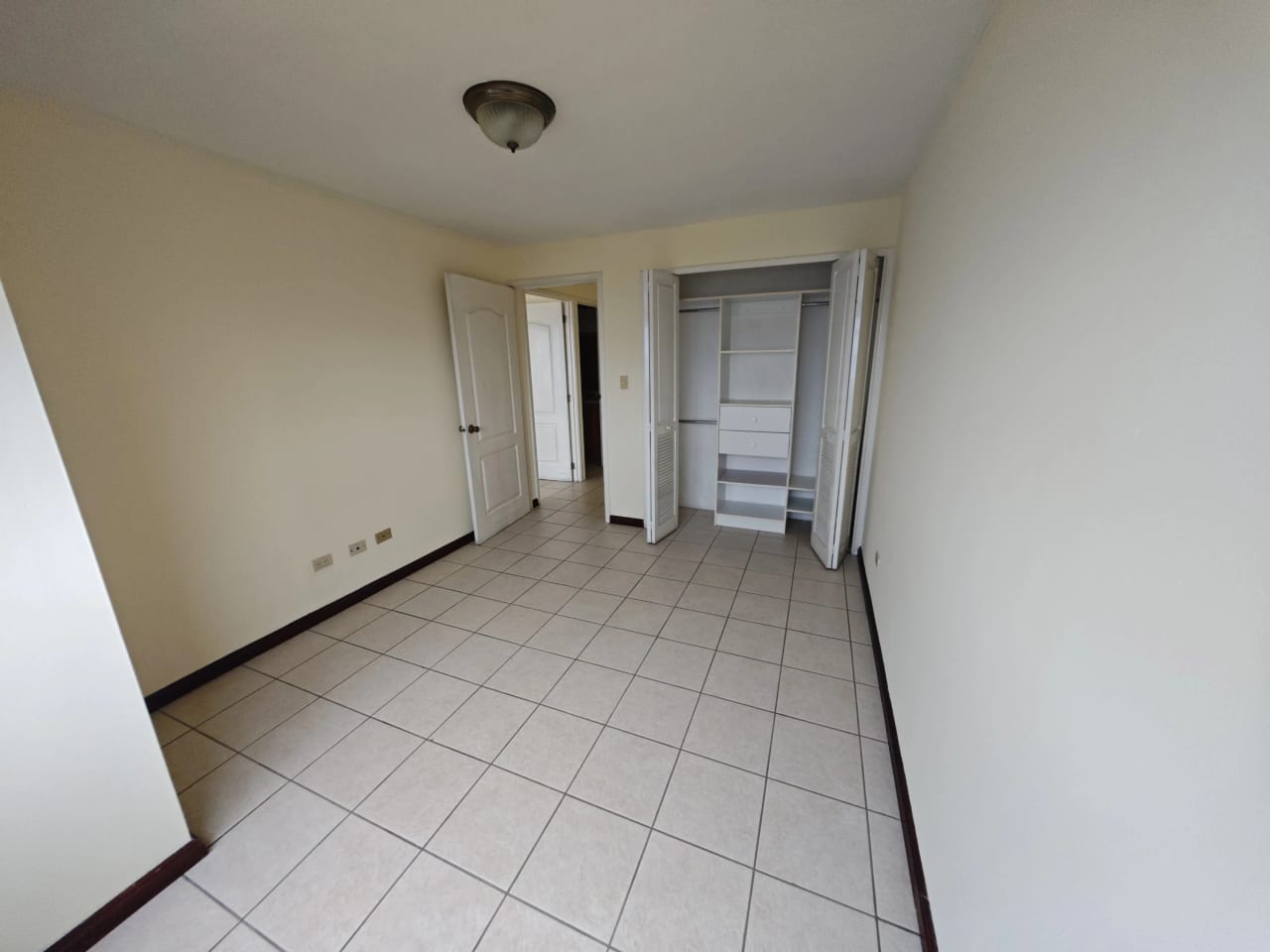 Apartamento en Santorini américas, excelente ubicación — foto 8 de 12
