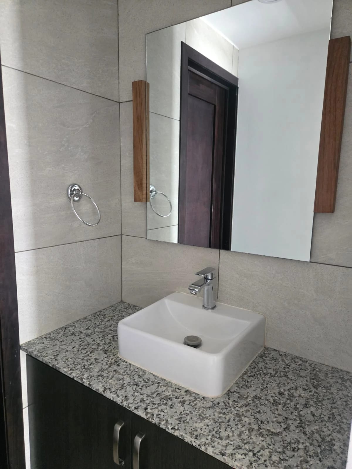 Apartamento en Edificio Tres15 zona 13 — foto 3 de 10