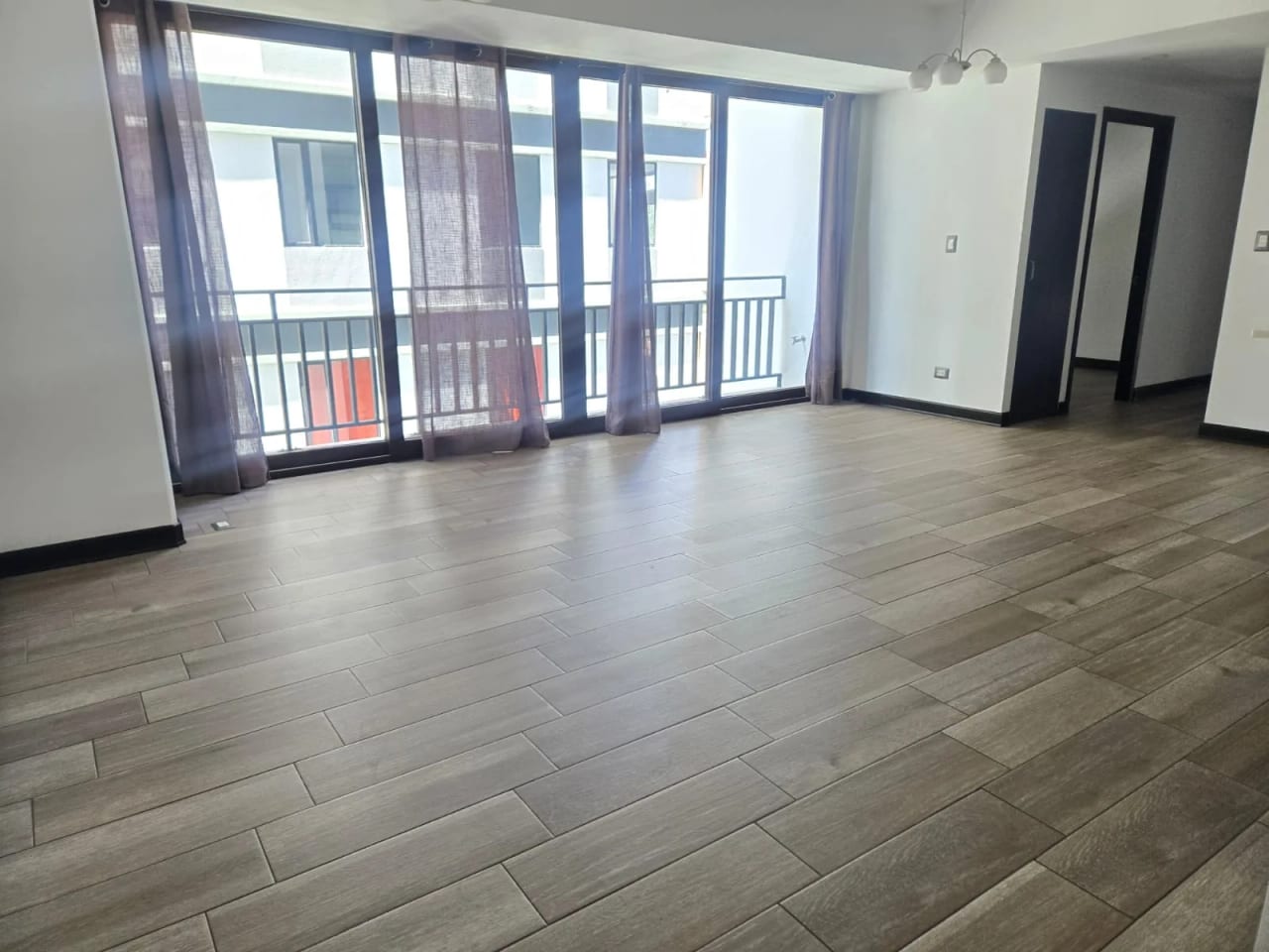 Apartamento en Edificio Tres15 zona 13 — foto 5 de 10