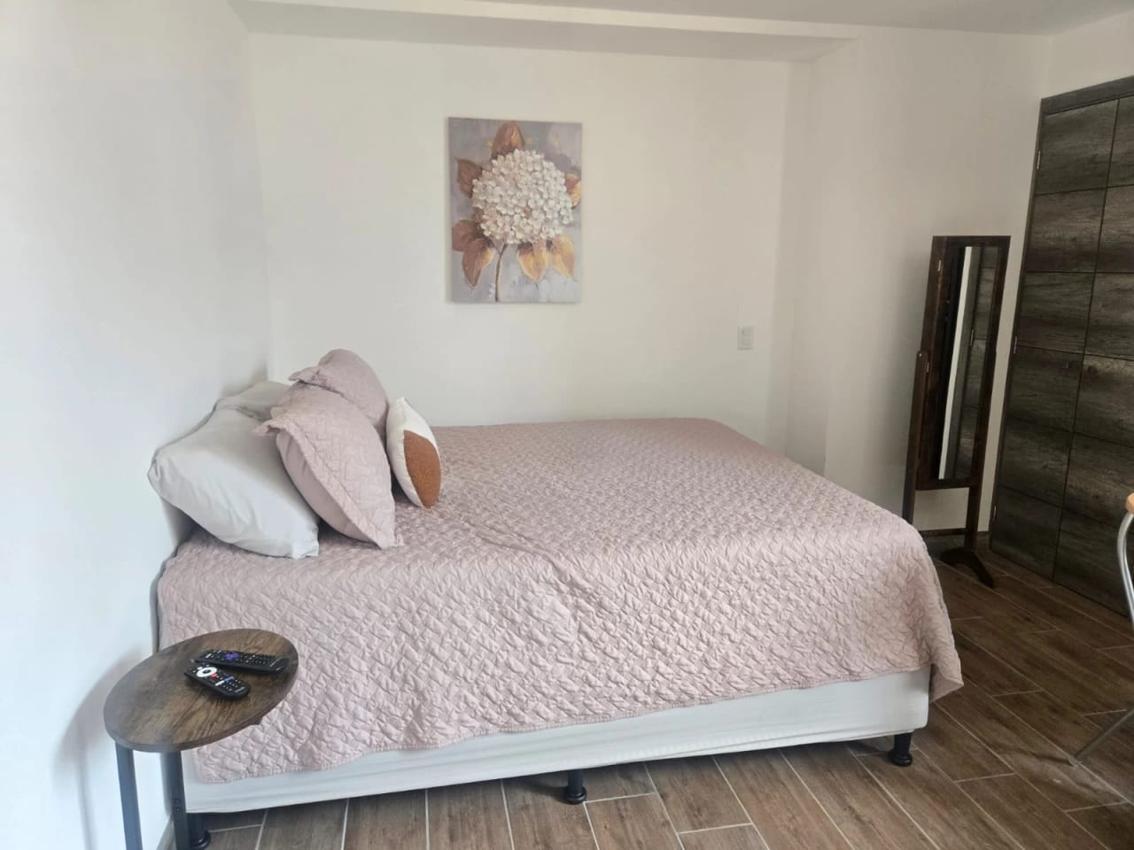 Apartamento para inversión, Vista Hermosa 2 amueblado — foto 4 de 8