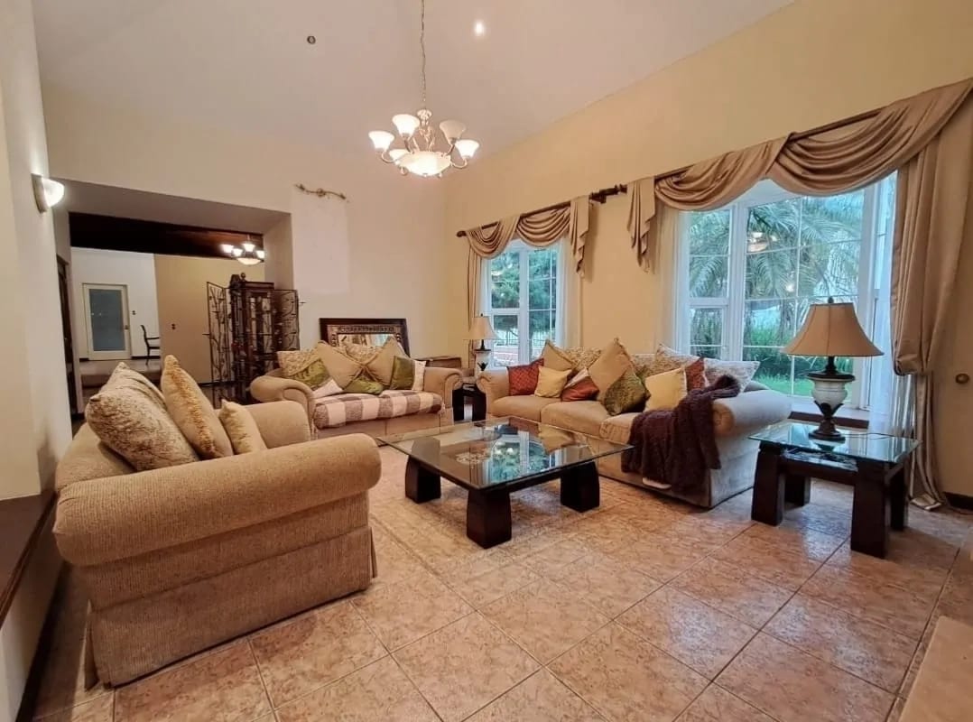 VENDO HERMOSA RESIDENCIA DE UN NIVEL EN KM. 23 CARRETERA A EL SALVADOR, CASA & CAMPO — foto 9 de 12