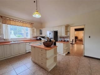 VENDO HERMOSA RESIDENCIA DE UN NIVEL EN KM. 23 CARRETERA A EL SALVADOR, CASA & CAMPO — miniatura 6 de 12