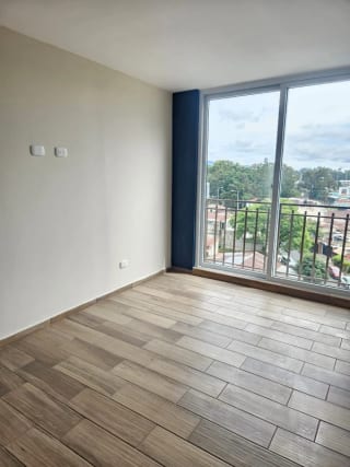 Vendo Apartamento en Torre Zentia zona 11 Roosevelt — miniatura 3 de 7