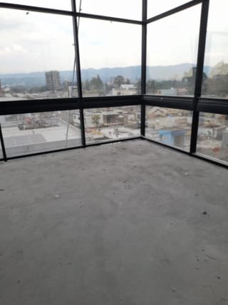 Vendo oficina en Edificio Renovati zona 10 oficina en Edificio Renovati zona 10 — miniatura 2 de 6