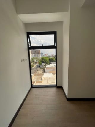 Excelente apartamento para inversión zona 13 N Americas — miniatura 4 de 9