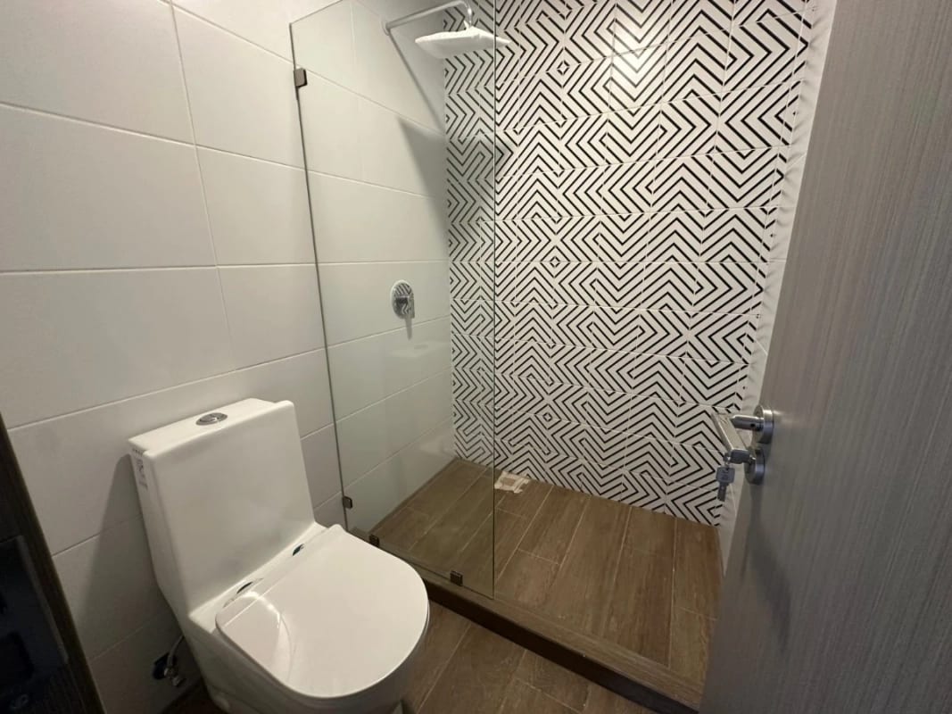 Apartamento en renta para estrenar en zona 16 cerca de la universidad! — foto 2 de 7