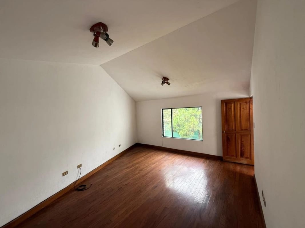 Preciosa casa en venta en Condominio la Encantada, km 12 Carretera El Salvador. — foto 10 de 17